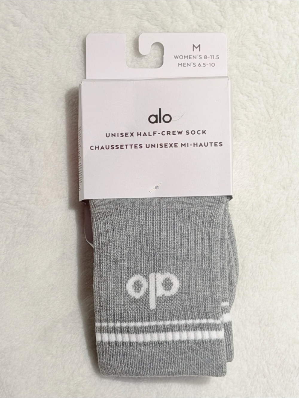 ALO Yoga Men's Unisex Half-Crew Socks in Light Gray with White Logo